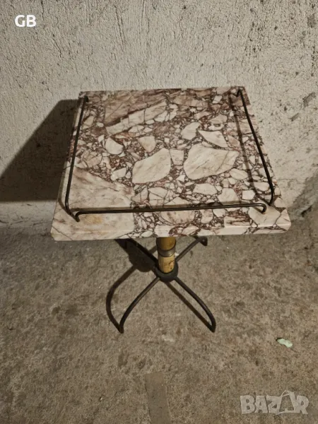 Мраморна масичка / поставка за телефон, снимка 1