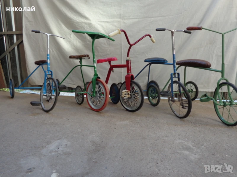 Ретро детски велосипеди триколки употребявани произведени 1966-78 год , снимка 1