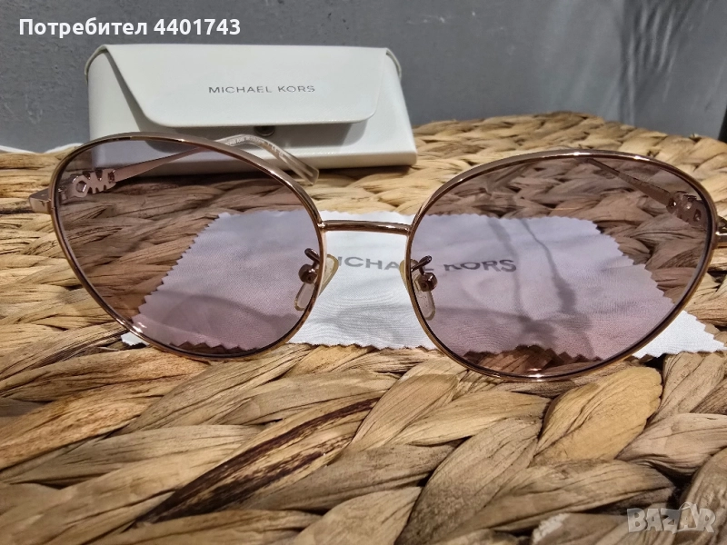 Оригинални слънчеви очила Michael Kors, снимка 1