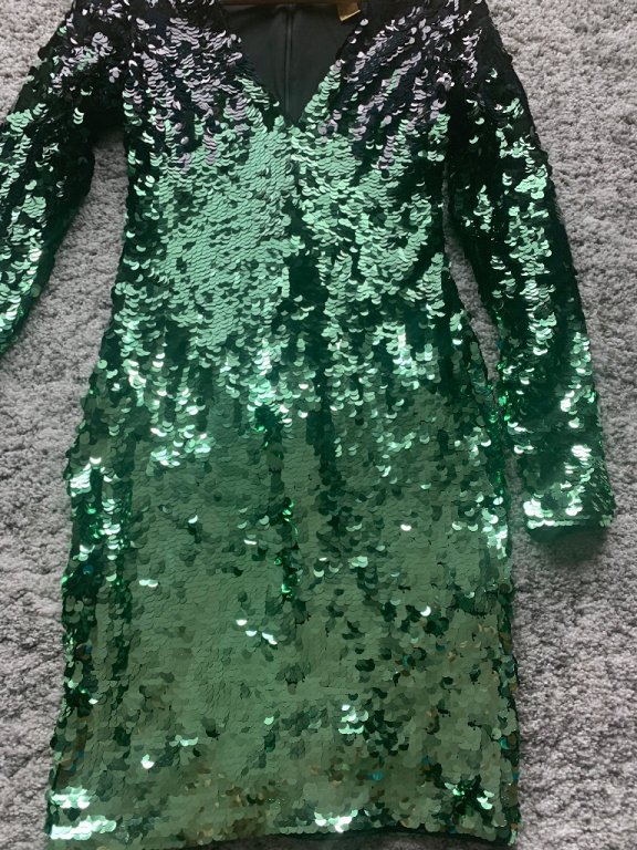 Зелена празнична рокля H&M с пайети в Рокли в гр. София - ID35123443 —  Bazar.bg
