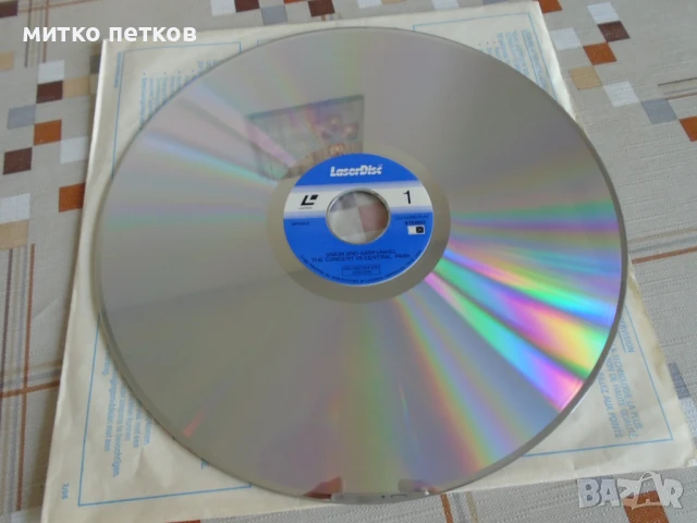 Laserdisc Simon and Garfunkel, снимка 2 - Други музикални жанрове - 51029837