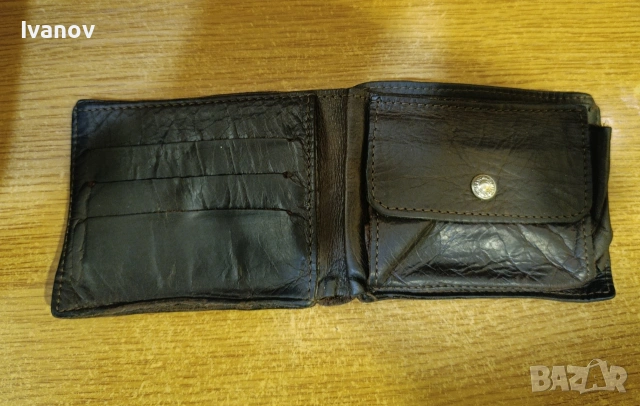 Levis Strauss мъжки кожен портфейл , снимка 5 - Портфейли, портмонета - 53395086