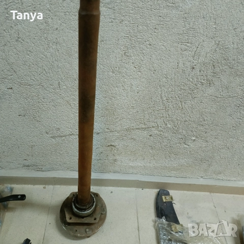 Полуос к-т къса  база 2.9Т Люблин 3302-2403070