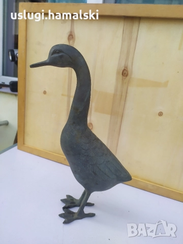 Голяма стара бронзова статуетка/фигура