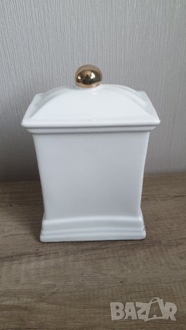 Стар настолен порцеланов кварцов часовник, снимка 6 - Антикварни и старинни предмети - 43049270