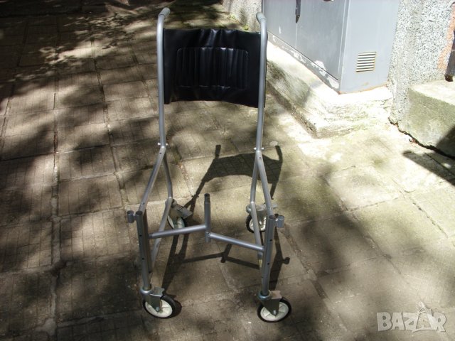 Санитарна количка, снимка 3 - Тоалетни столове - 39647825