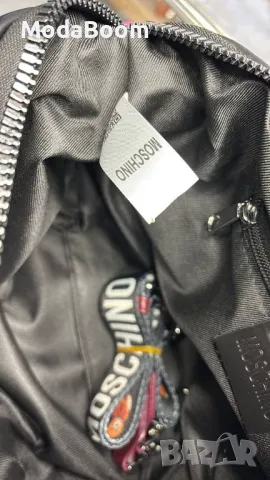 Moschino дамски чанти Различни цветове , снимка 13 - Чанти - 48489599