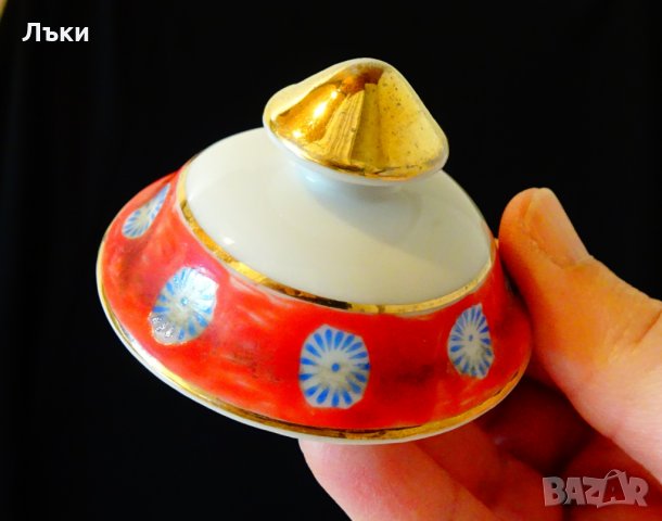 Японска порцеланова ваза Сацума,злато,урна. , снимка 8 - Вази - 26834882