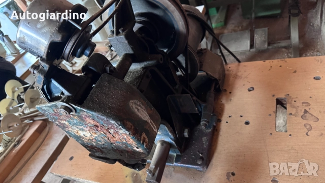 Машина за поставяне на копчета, снимка 2 - Други машини и части - 52185012