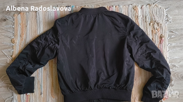 Черно яке-бомбър H&M, снимка 2 - Детски якета и елеци - 52350087