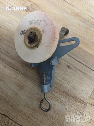 Ръчен шмиргел , снимка 2 - Винтоверти - 50620883