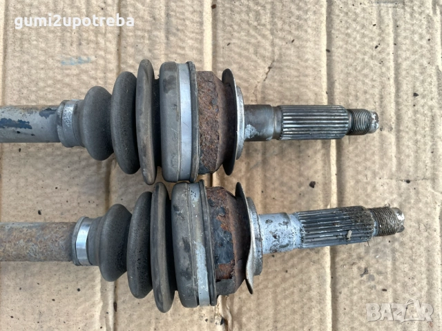 Задна Полуоска Toyota GT86 2018, снимка 3 - Части - 52448037