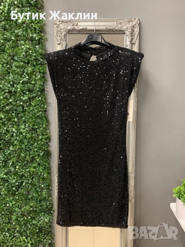 Пайетна рокля с гол гръб , снимка 11 - Рокли - 52487467