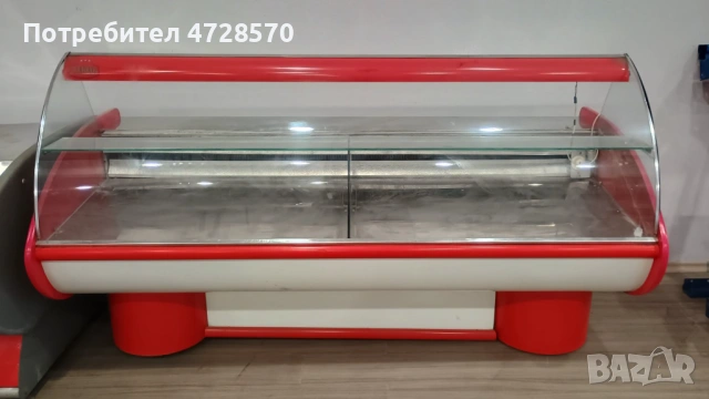 Продава се витрина за хронителни стоки+витрина за сладолед -18-24 градуса