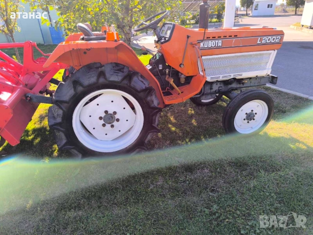 Японски трактор , снимка 2 - Селскостопанска техника - 52255320