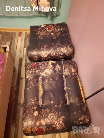 Подарявам фотьойл и табуретки, снимка 4 - Дивани и мека мебел - 53135004