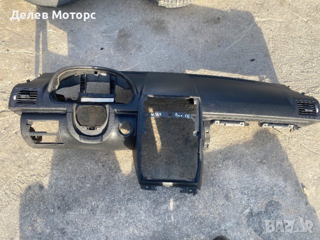 Арматурно табло с еърбег за Mercedes W169 A класа