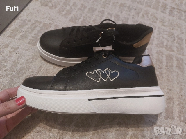 35 лв, нови маратонки, с етикет и в кутия, 40 размер, 25см стелка , снимка 7 - Маратонки - 52858115