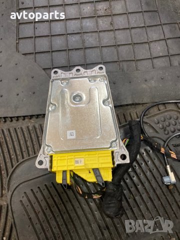 Mercedes w221 face Бег Модул, снимка 2 - Части - 43090387