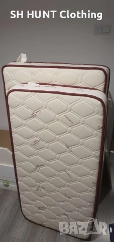 Бебешка детска кошара с люлеещ механизъм легло скрин и два матрака Magniflex Pierre Cardin, снимка 8 - Бебешки легла и матраци - 52515286