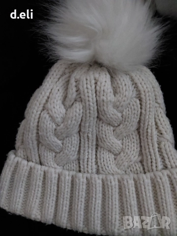 Зимни шапки. Бял, Бежов, Светлосин