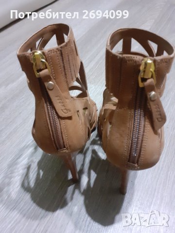 Дамски обувки GUESS, снимка 6 - Дамски елегантни обувки - 43315592