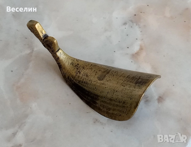 Красива стара обувалка от месинг, снимка 2 - Други - 51712209