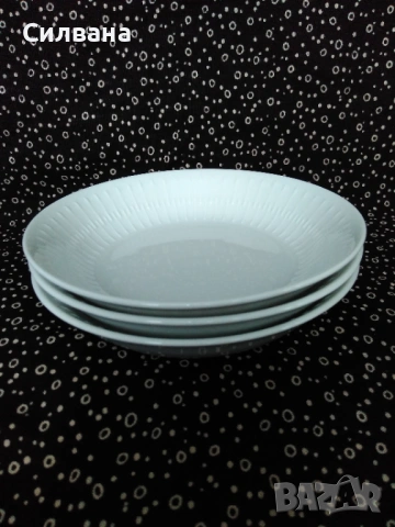 3 броя чинии от Hutschen Reuther  