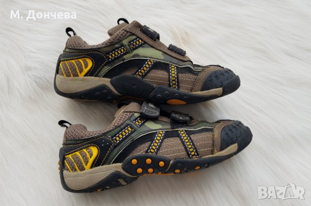 Маратонки Clarks №31 , снимка 2 - Детски маратонки - 32209482