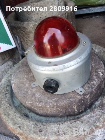 Стара алармена лампа , снимка 3 - Антикварни и старинни предмети - 43802909