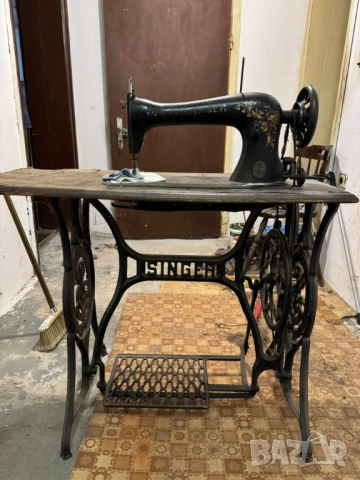 ТЪРСЯ шевна машина Сингер, снимка 3 - Антикварни и старинни предмети - 53220004