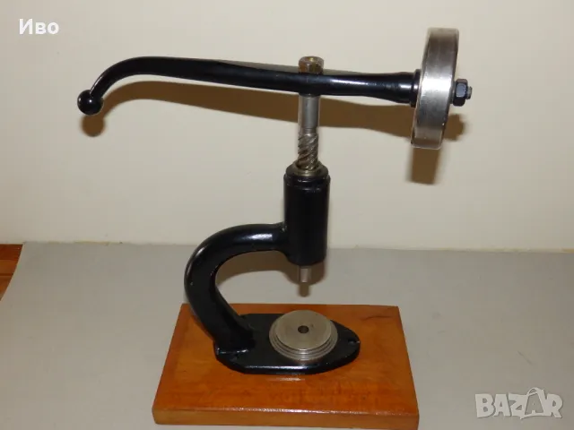 Малка ръчна преса, снимка 5 - Други инструменти - 50375030