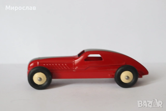 DINKY TOYS КАМИОН КОЛИЧКА СПОРТЕН МОДЕЛ