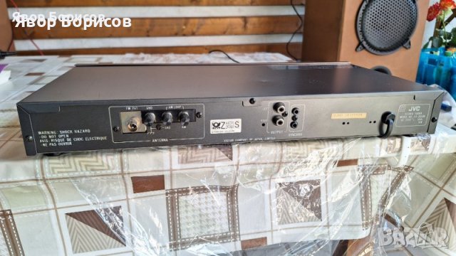 Тунер JVC FX-33L Made in Japan, снимка 9 - Ресийвъри, усилватели, смесителни пултове - 44120332