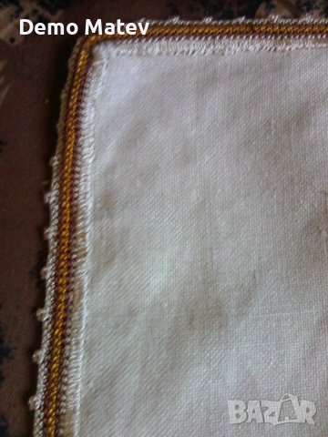 Продавам ръчно бродирани каренца, снимка 5 - Покривки за маси - 36795168