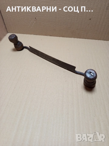 Стар Ръчно Кован Дърводелски Рукан., снимка 3 - Антикварни и старинни предмети - 51556629