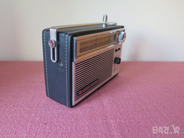 Antique National Panasonic Radio , Model RF841l,1960год, снимка 5 - Радиокасетофони, транзистори - 37498073