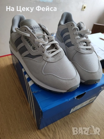 Нови маратонки Adidas Treziod 2 номер 43,5, снимка 2 - Маратонки - 53333098