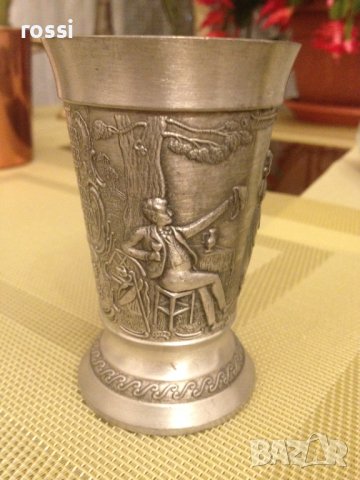 Старинна немска чаша от калай серия Lindenwirthin , снимка 2 - Колекции - 43201328