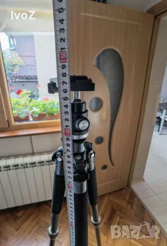 Продавам трипозиционен карбонов статив, снимка 8 - Чанти, стативи, аксесоари - 38515347