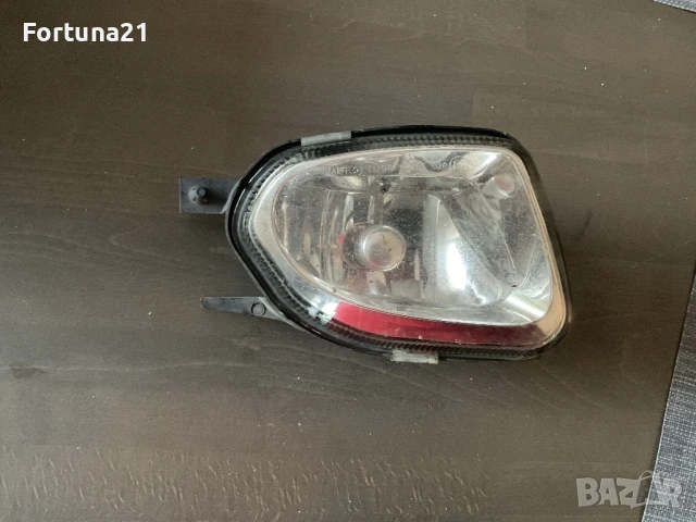 Mercedes E class w211 / s211 - ляв халоген оригинален hella