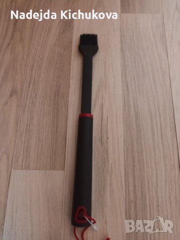 Силиконова четка за мариноване.За барбекю.Височина-35 см.Цена-4 лв., снимка 2 - Барбекюта - 40391442