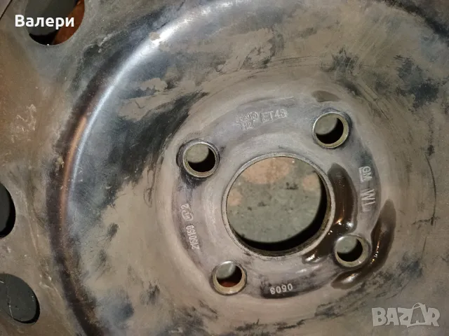 2 броя желязни джанти за Форд фиеста 2004 година , снимка 3 - Гуми и джанти - 50428099