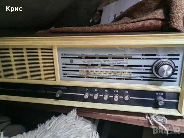 Винтидж руски грамофон с радио Сириус 309, снимка 3 - Грамофони - 23841265