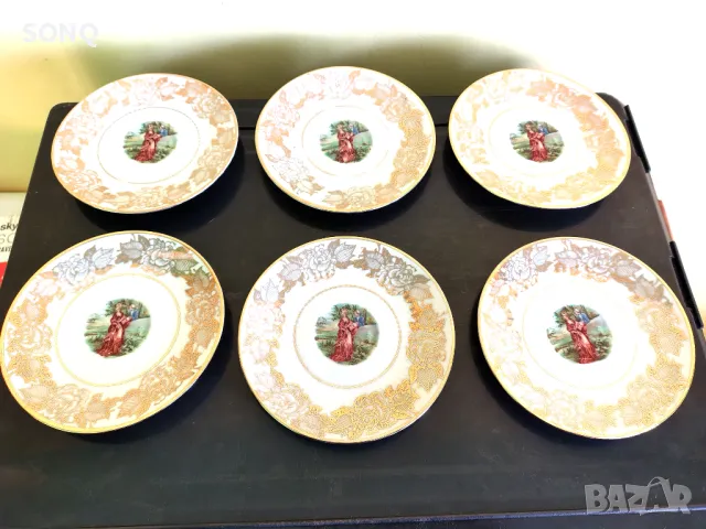 Прекрасни Стари Маркови Порцеланови Чинийки Бавария