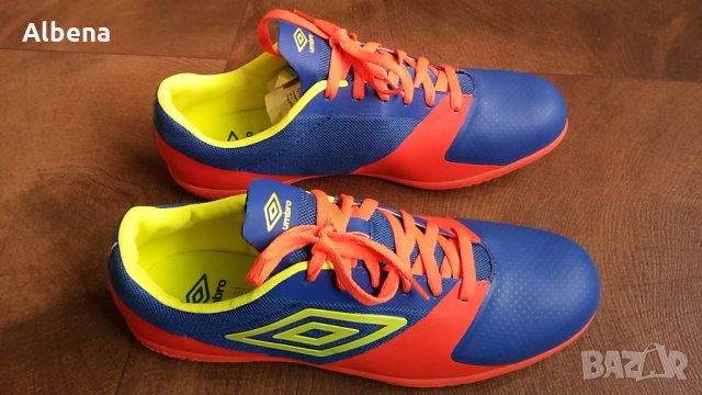 UMBRO FUTSAL STREET 4 размер EUR 45 / UK 10 за зала 8-4-S, снимка 1 - Спортни обувки - 28018767