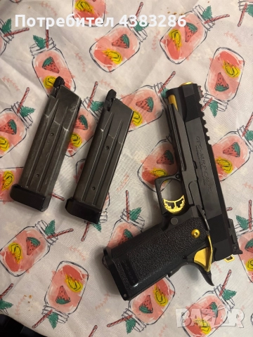 Продавам аерсофт пистолет TOKYO MARUI HI-CAPA 5.1GOLD