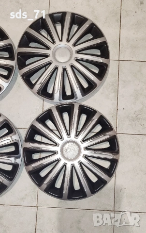 Тасове за джанти Versako 13 цола 4 бр ,леки следи надраскано на двете ,20 лв 