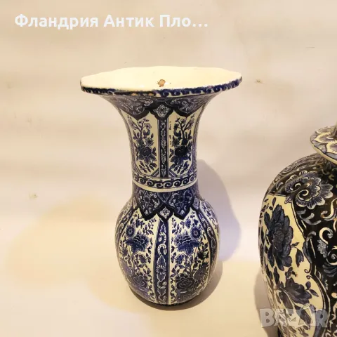 Антикварен комплект Delft – 2 вази и покрит съд, снимка 8 - Вази - 49099630