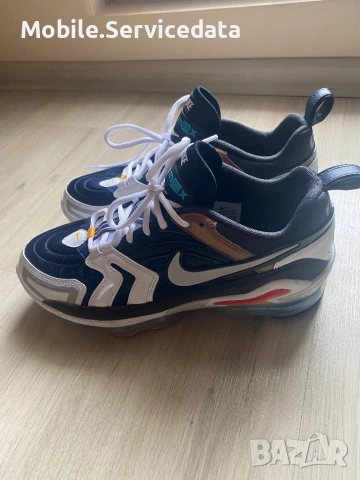 Чисто нови Nike Air Max Evo , снимка 2 - Ежедневни обувки - 53373951